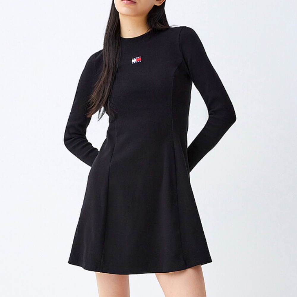 Tommy Hilfiger black embroidered logo long sleeves ribbed fit-and-flare dress NW